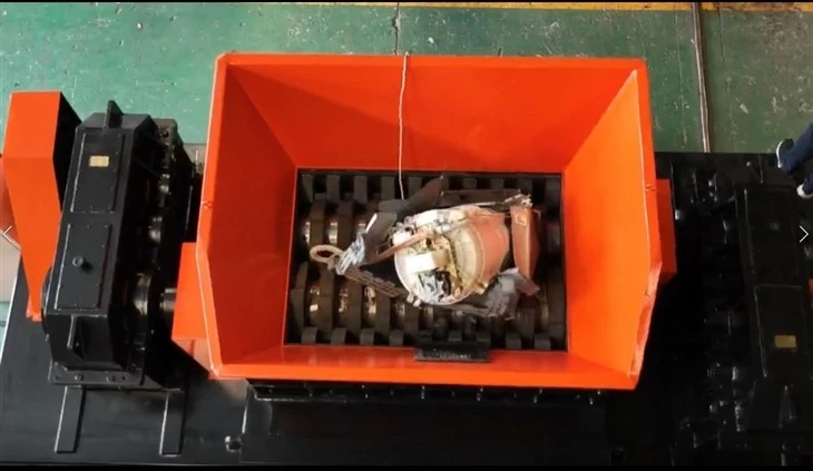 Intelligent Metal Crusher factory